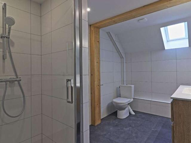 Location appartement 4 pièces 87 m² Doussard 74210