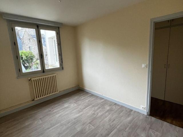 Location Appartement 4 pièces 87m²
