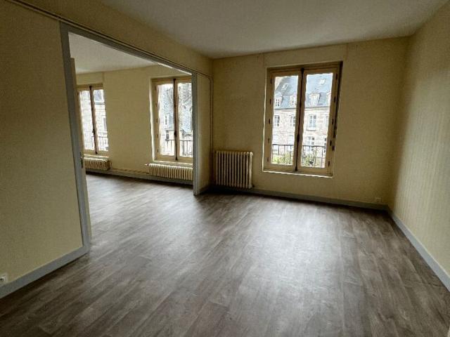 Location Appartement 4 pièces 87m²