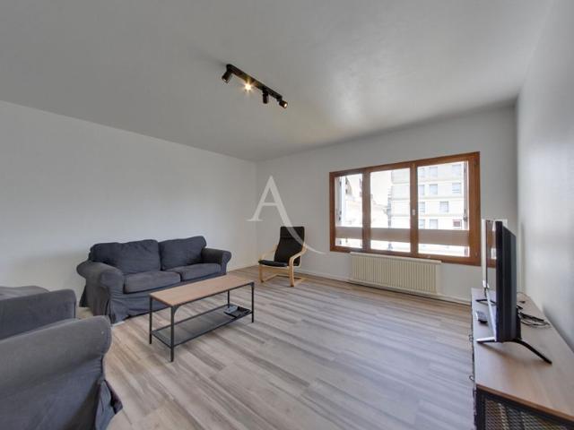 Location Appartement 4 pièces 87m²