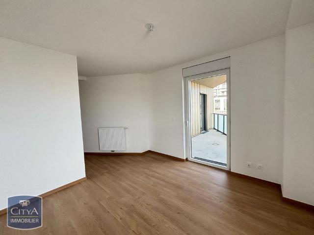 Location Appartement 4 pièces 87m² BORDEAUX 33800