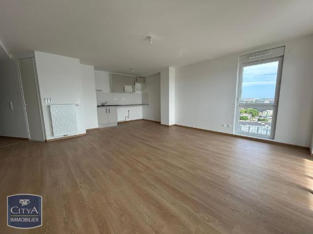 Location Appartement 4 pièces 87m² BORDEAUX 33800