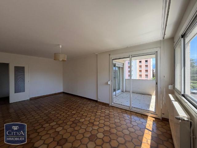 Location Appartement 4 pièces 87m² SEYSSINET PARISET 38170