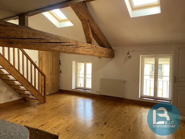 Location Appartement 4 pièces 84 m2 Lyon 2ème