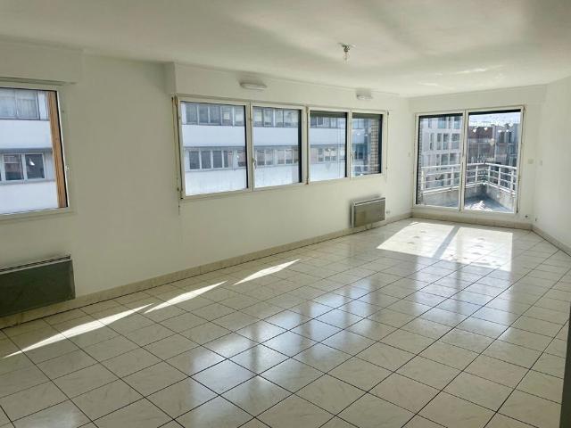 Location Appartement 4 pièces 84m²