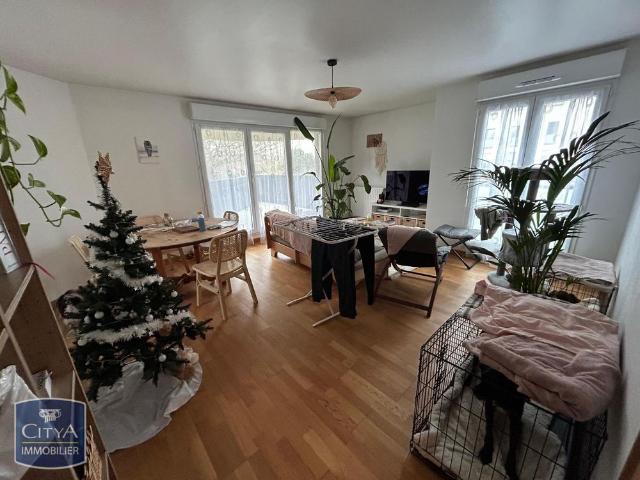 Location Appartement 4 pièces 84m² CAEN 14000