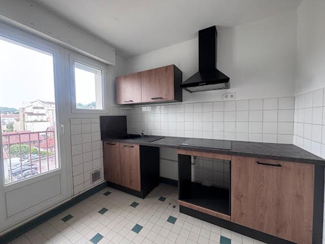 Location Appartement 4 pièces 85.8 m2 Besançon