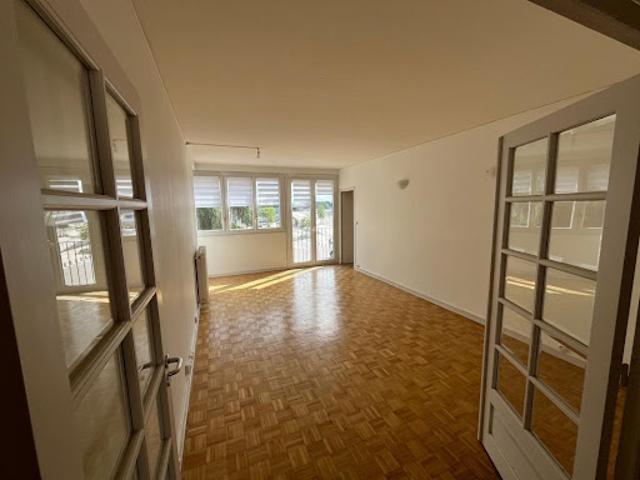 Location Appartement 4 pièces 85.36 m2 La Rochelle