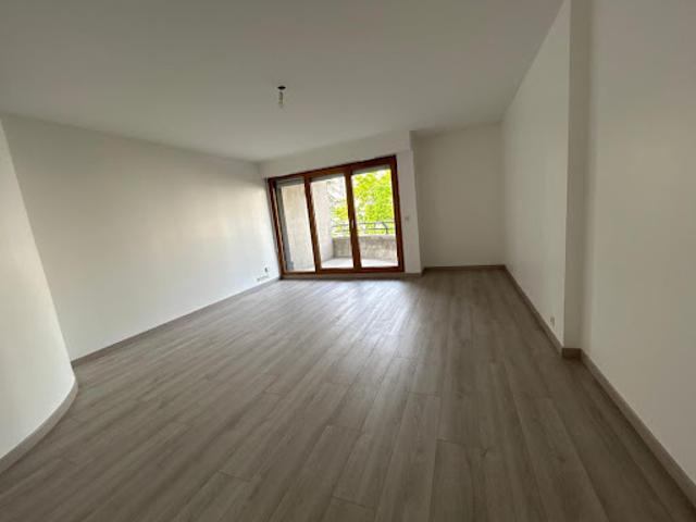Location Appartement 4 pièces 85 m2 Charenton le Pont
