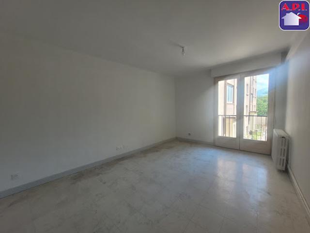 Location Appartement 4 pièces 85 m2 Foix