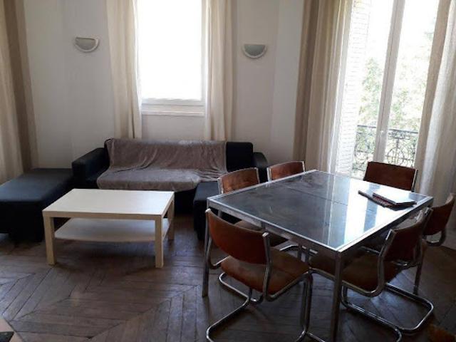 Location Appartement 4 pièces 85 m2 Paris 7ème