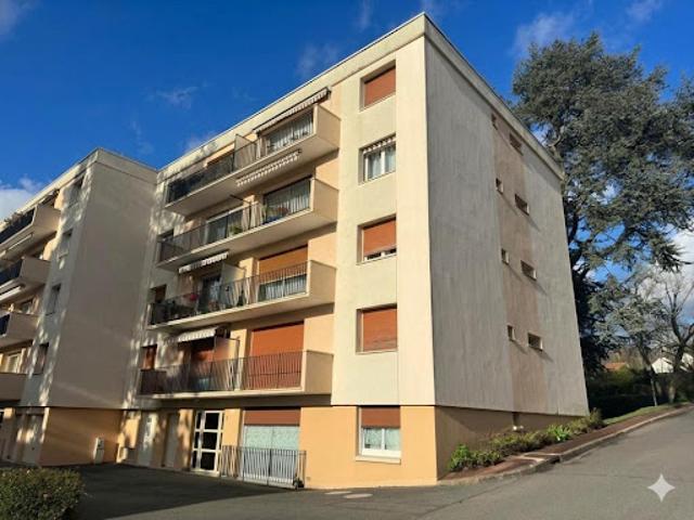Location Appartement 4 pièces 85 m2 Soisy sur Seine