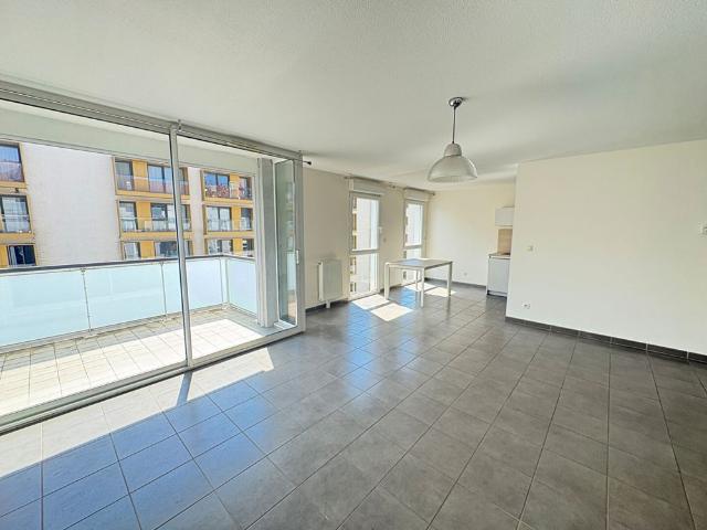 Location Appartement 4 pièces 85m²