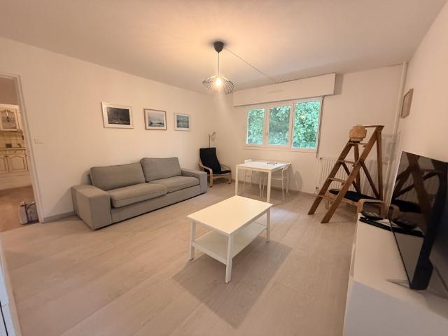 Location Appartement 4 pièces 85m² LORMONT 33310