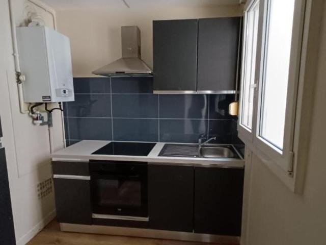 Location Appartement 4 pièces 85m² NANCY 54000