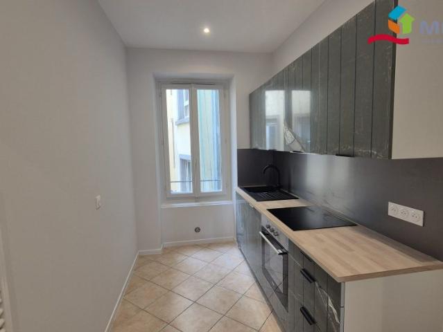 Location Appartement 4 pièces 85m² STRASBOURG 67000