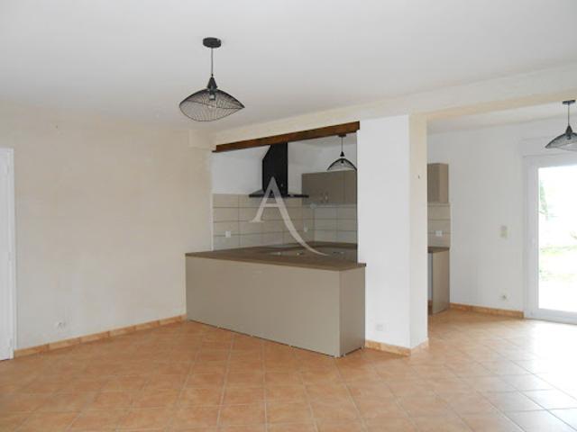 Location Appartement 4 pièces 86.55 m2 Saint Sylvain d'Anjou