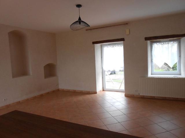 Location appartement 4 pièces, 86.55m², Saint Sylvain d'Anjou
