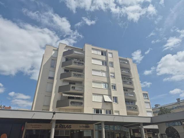 Location Appartement 4 pièces 86.5 m2 Poissy