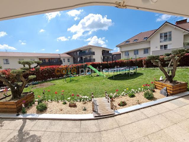 Location Appartement 4 pièces 86 m2 Thoiry