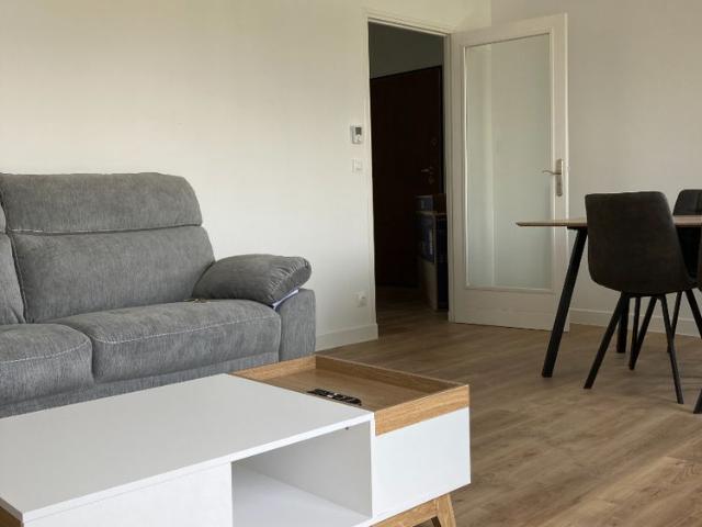 Location Appartement 4 pièces 86m²