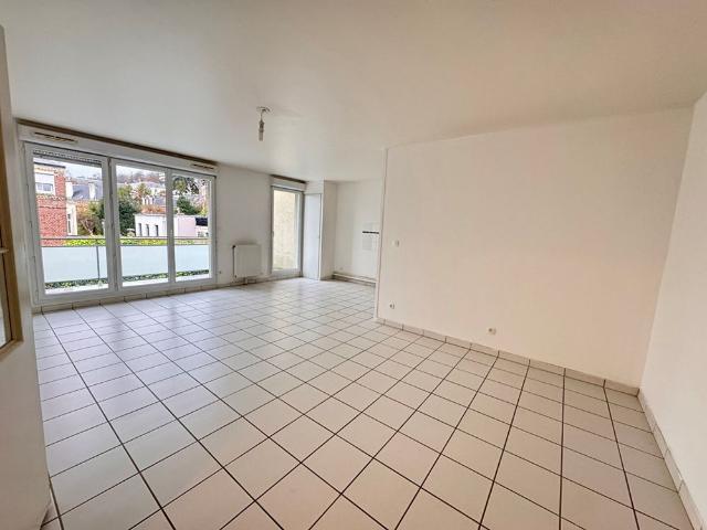 Location Appartement 4 pièces 86m²
