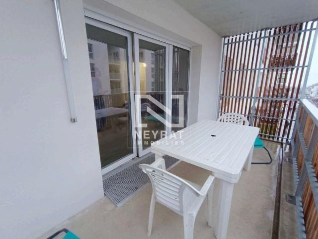 Location Appartement 4 pièces 86m² CHENOVE 21300