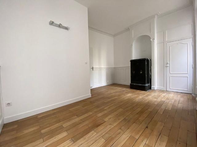 Location Appartement 4 pièces 86m² BESANCON 25000