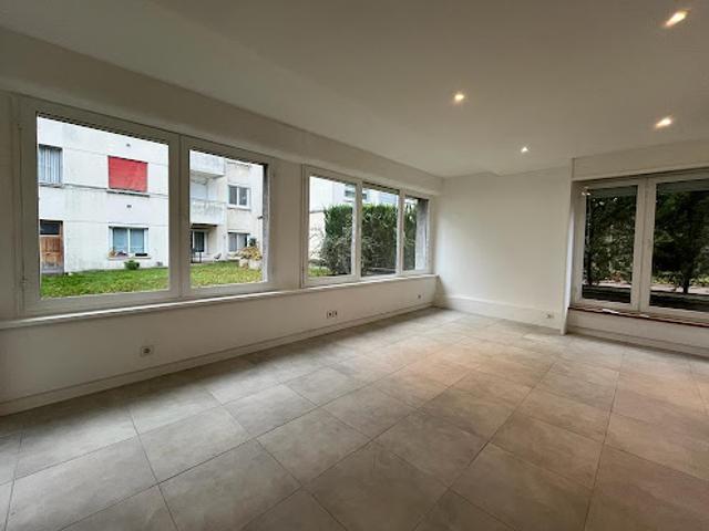 Location Appartement 4 pièces 88.45 m2 Saint Cloud