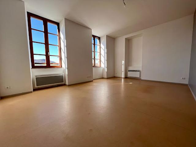 Location Appartement 4 pièces 88.66 m2 Palmas d'Aveyron