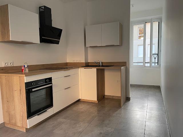 Location Appartement 4 pièces 88.22 m2 Vienne