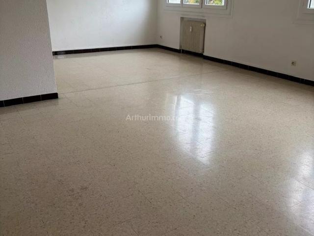 Location Appartement 4 pièces 88 m2 à Digne les Bains