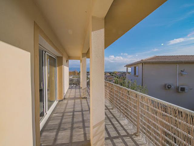 Location Appartement 4 pièces 88 m2 Castellare di Casinca