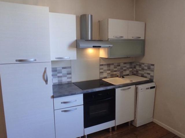 Location Appartement 4 pièces 88m² ARGENTON SUR CREUSE 36200