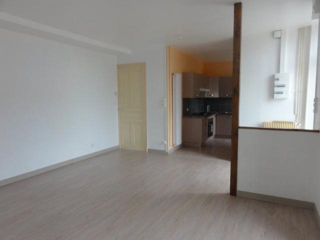 Location Appartement 4 pièces 88m² LE CREUSOT 71200