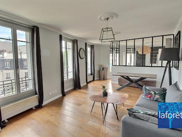 Location Appartement 4 pièces 89 m2 Puteaux