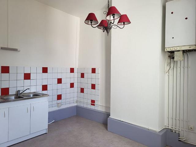 Location Appartement 4 pièces 89m² BESANCON 25000