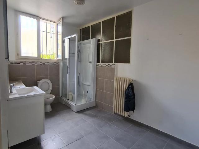 Location Appartement 4 pièces 93 m2 à Lodève