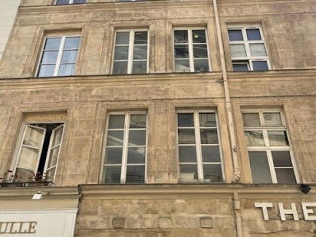 Location Appartement 4 pièces 93 m2 Paris 4ème