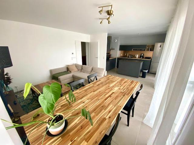Location Appartement 4 pièces 93 m2 Saint Julien en Genevois