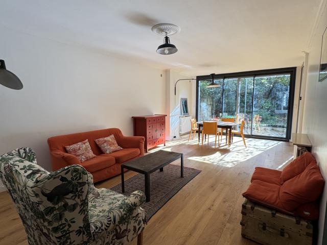 Location Appartement 4 pièces 93m² BORDEAUX 33000