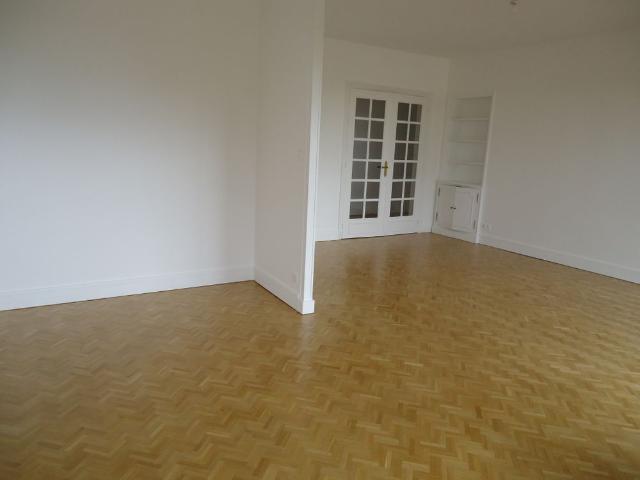 Location Appartement 4 pièces 93m² NEVERS 58000