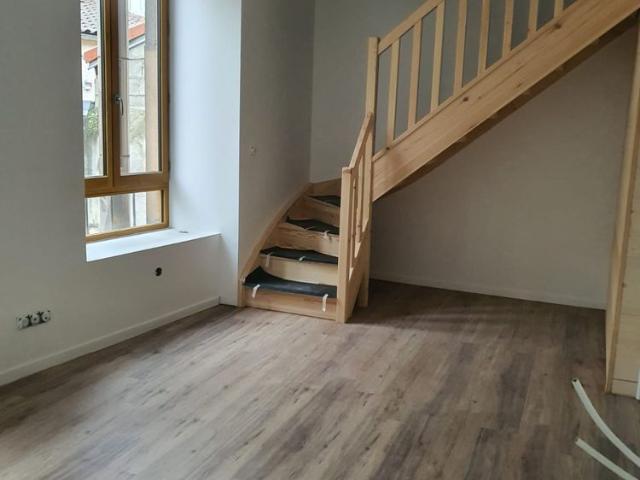 Location Appartement 4 pièces 90m²