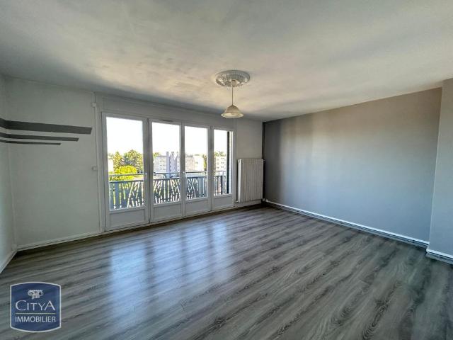 Location Appartement 4 pièces 90m² ARRAS 62000