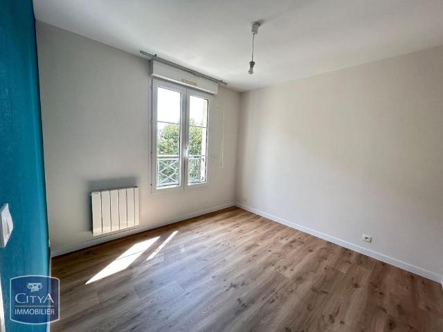 Location Appartement 4 pièces 90m² LE MANS 72000