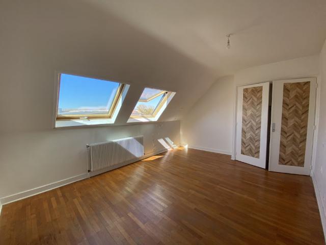 Location Appartement 4 pièces 90m² LYON 8ème