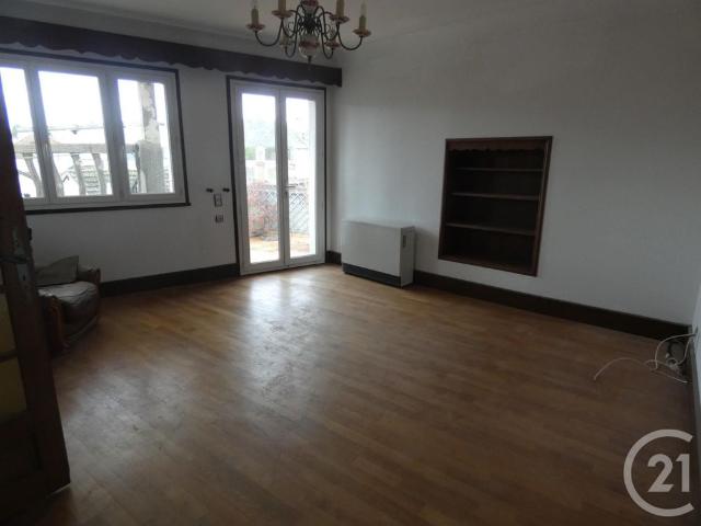 Location Appartement 4 pièces 90m² SOUILLAC 46200