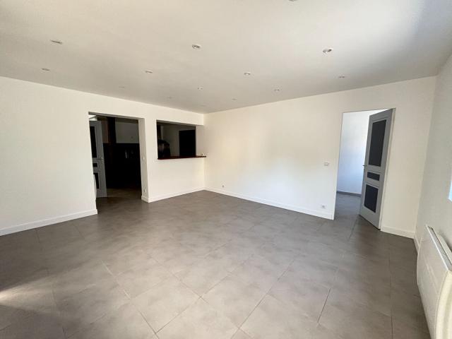location appartement 4 pièces, 91.90m², yèbles