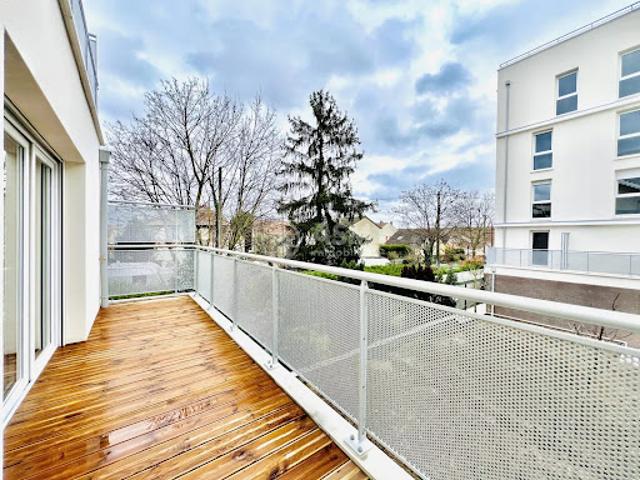 Location Appartement 4 pièces 91.3 m2 Bezons