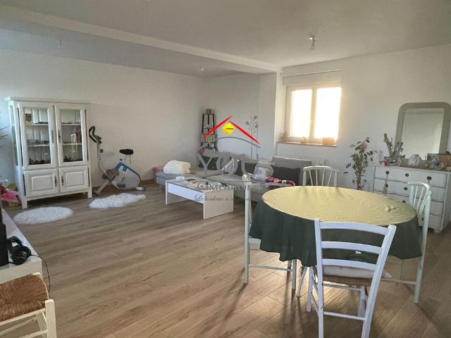 Location Appartement 4 pièces 91m²